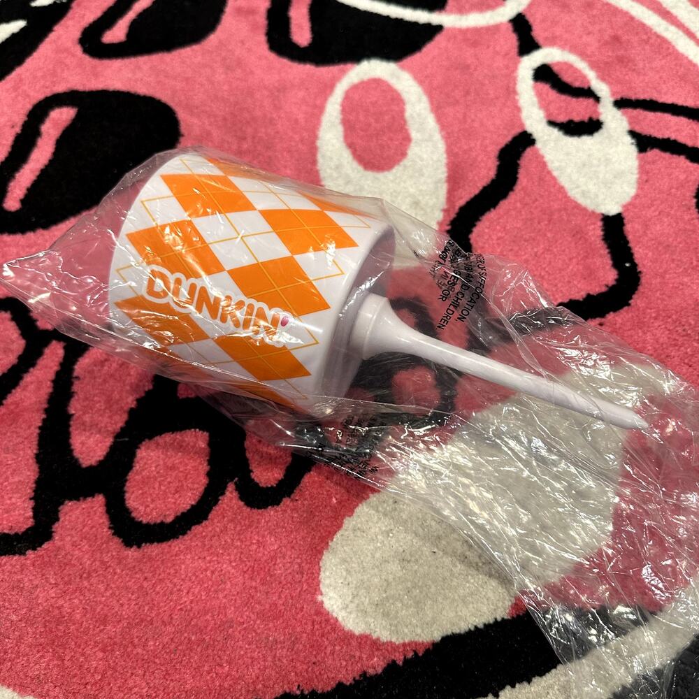 Dunkin'® Tee Cup Holder – As Pictured